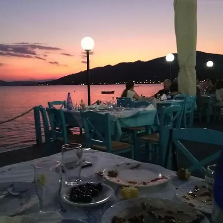 Logement Grece Evia Thermalisme En Mer Egee Edipsos